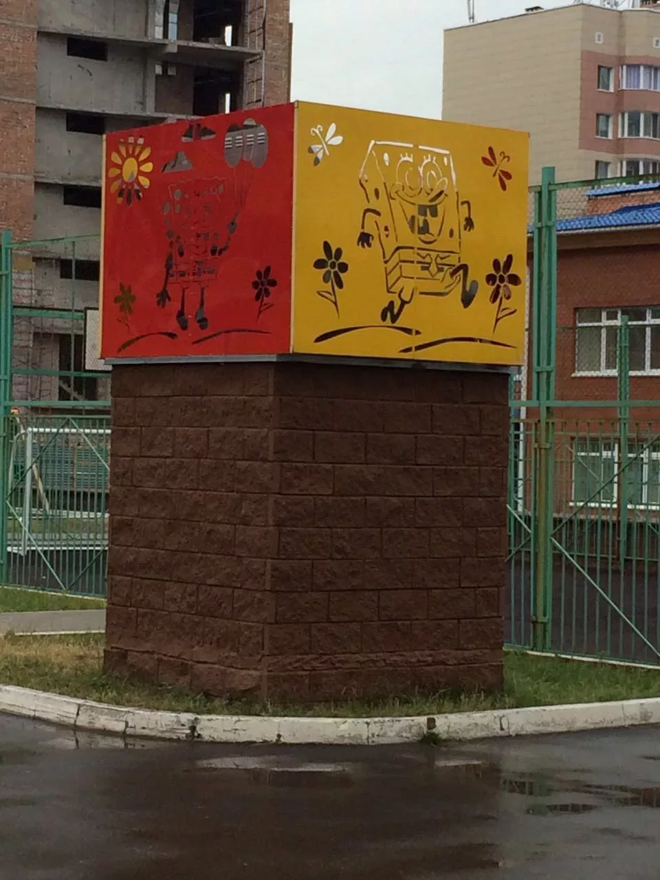 Декоративные панели, закрывающие вентиляцию
